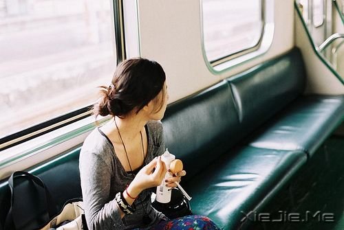 一个人住的妹子千万要小心